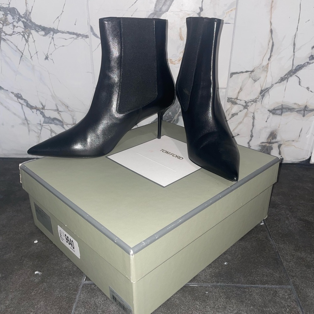 Tom Ford authentic black leather boots